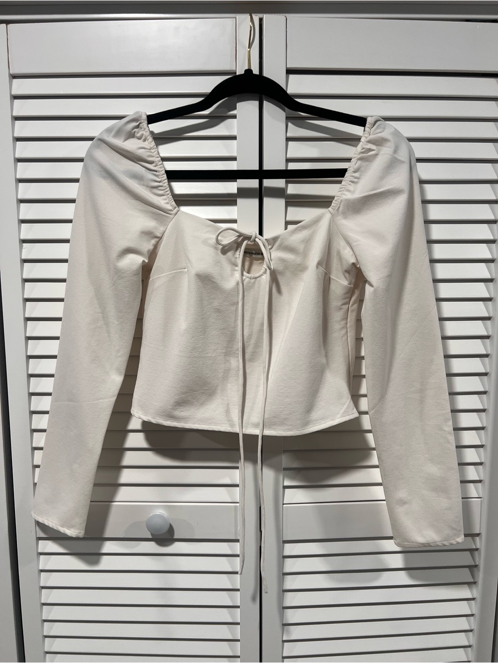 Abercrombie & Fitch Cream Long-Sleeve Tie-Front Blouse